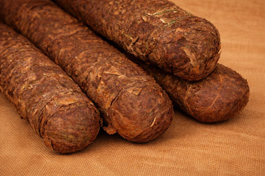 Close-up of 4 Mapacho masos